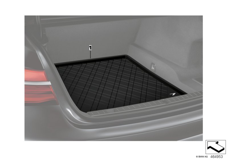 Fitted luggage compartment mat