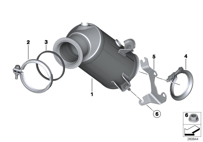 Engine-compartment catalytic converter
